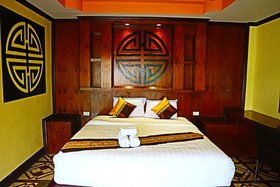 Chasa Rakthai Resort