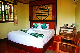 Chasa Rakthai Resort