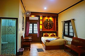 Chasa Rakthai Resort