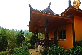 Chasa Rakthai Resort