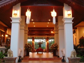 Hotel Siblanburi Resort