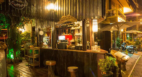 Kiangdoi House