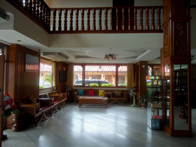 Ngamta Hotel