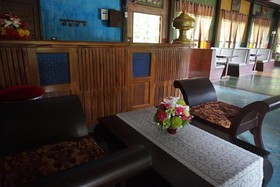 Phawengkham Resort and Restaurant