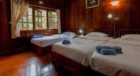 Tanas Resort Homestay