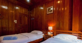 Tanas Resort Homestay