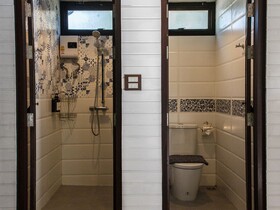 The Stream House