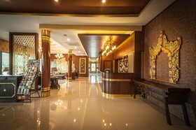 Moon Terrace Resort & Hotel
