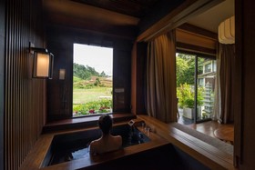 Onsen @ Moncham