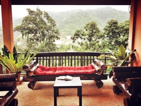 Pong Yang Farm and Resort