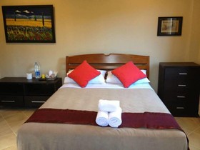 Pong Yang Farm and Resort