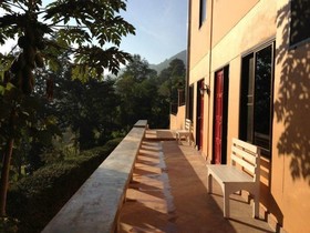 Pong Yang Farm and Resort