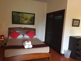 Pong Yang Farm and Resort