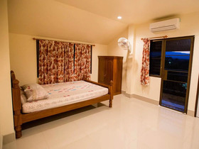 Suriyamanee House