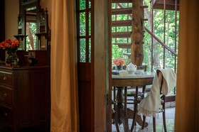 Vana Som - Mae Rim