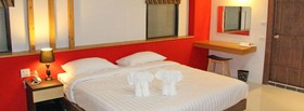 Golden Pool Hotel