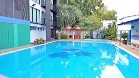 Golden Pool Hotel