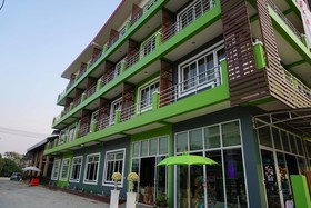 Green View Place