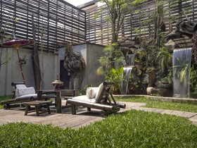 Sai lom joy, The Boutique Hostel