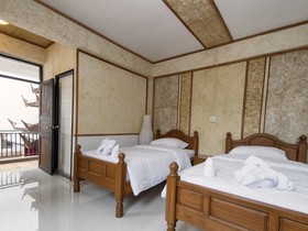 Sai lom joy, The Boutique Hostel
