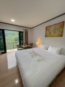 Yamee Homestay Cafe