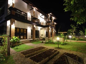 Above The Sea Boutique Guesthouse