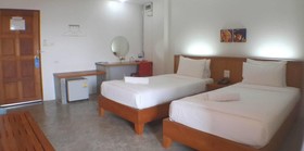 J2 Hotel