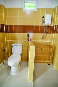 Laksasuk House