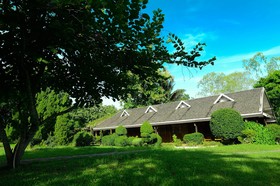 Wattana Village Resort
