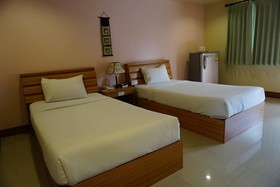 Kumkaew Tawon Palace Hotel