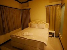 Bangrak Resort