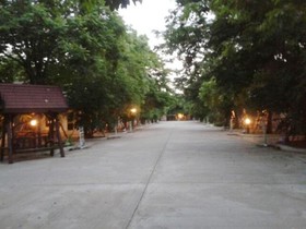 Bangrak Resort