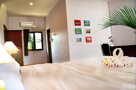 Chao Phraya Home