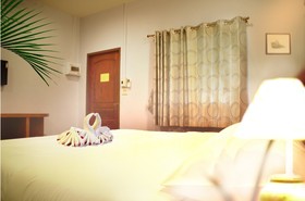 Chao Phraya Home