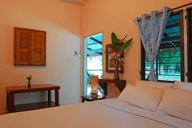 Country Lake Nature Lodge