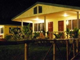 Country Lake Nature Lodge
