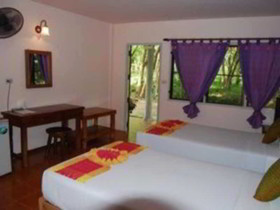 Country Lake Nature Lodge