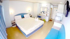 P. A. Place Hotel