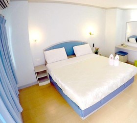 P. A. Place Hotel
