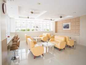 PA Thani Hotel