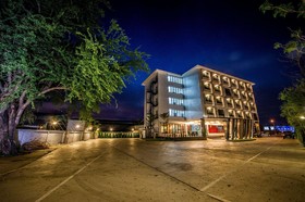 Tamsabai Hotel