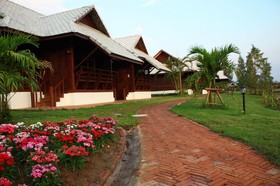 Apirata Resort