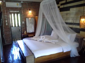 Huen Chang Puek Hotel