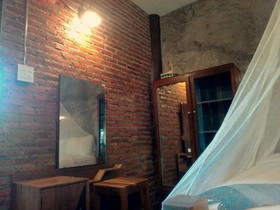 Huen Chang Puek Hotel