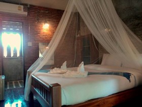 Huen Chang Puek Hotel