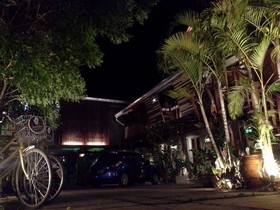 Huen Chang Puek Hotel