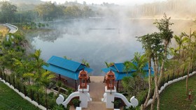 Nan Green Lake View Resort