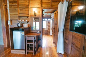 Saksila Resort