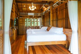 Saksila Resort