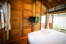 Saksila Resort